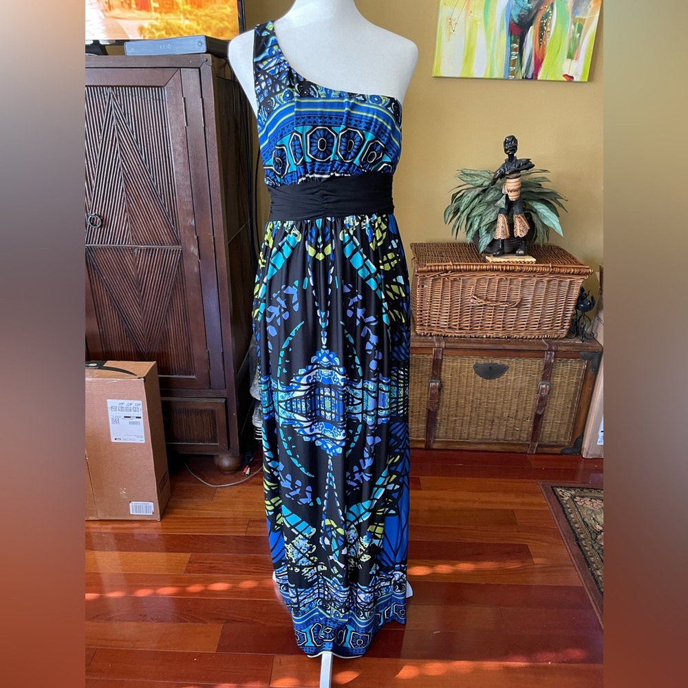 Arden B. One shoulder print Maxi dress Sz M